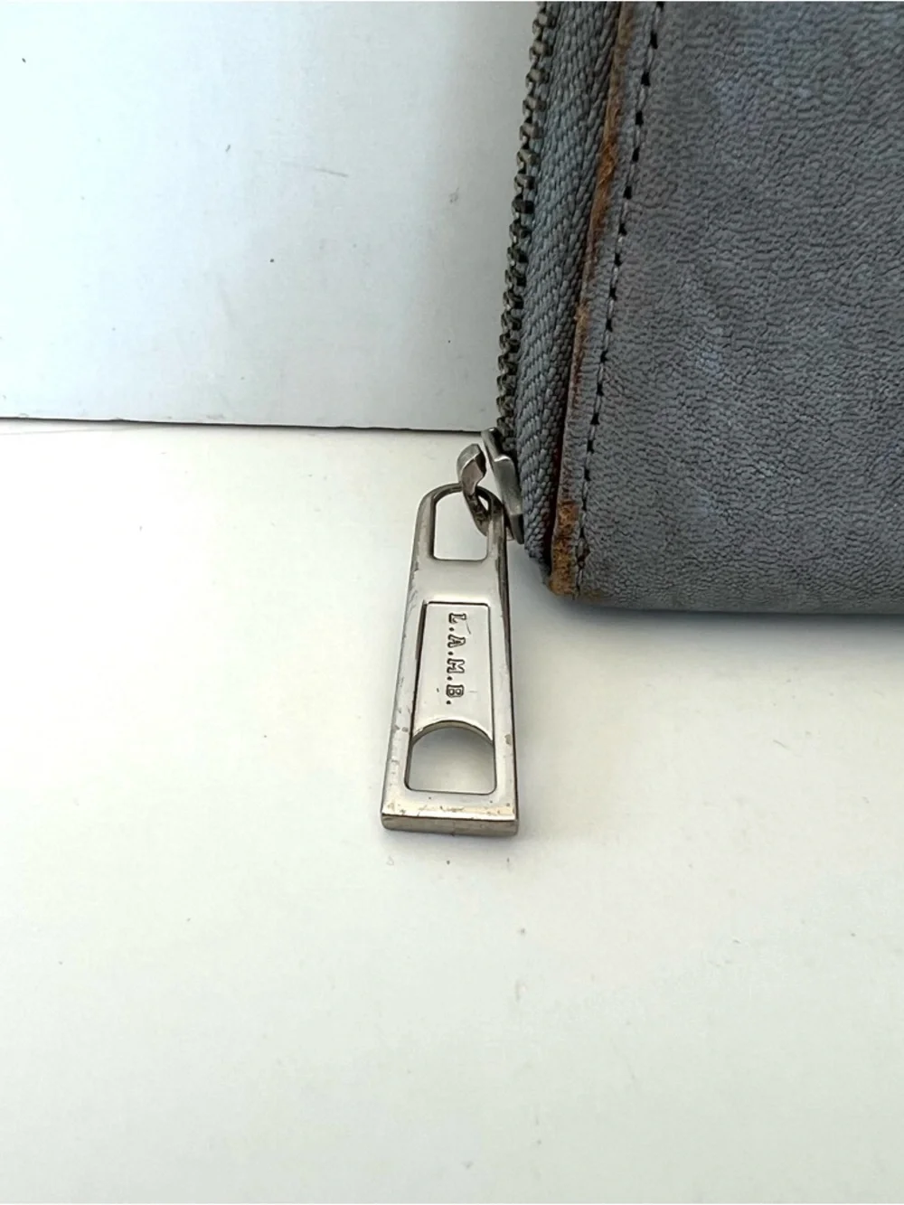 L.A.M.B. Gwen Stefani Gray Smooth Leather Black Logo Full Zipper Around Wallet